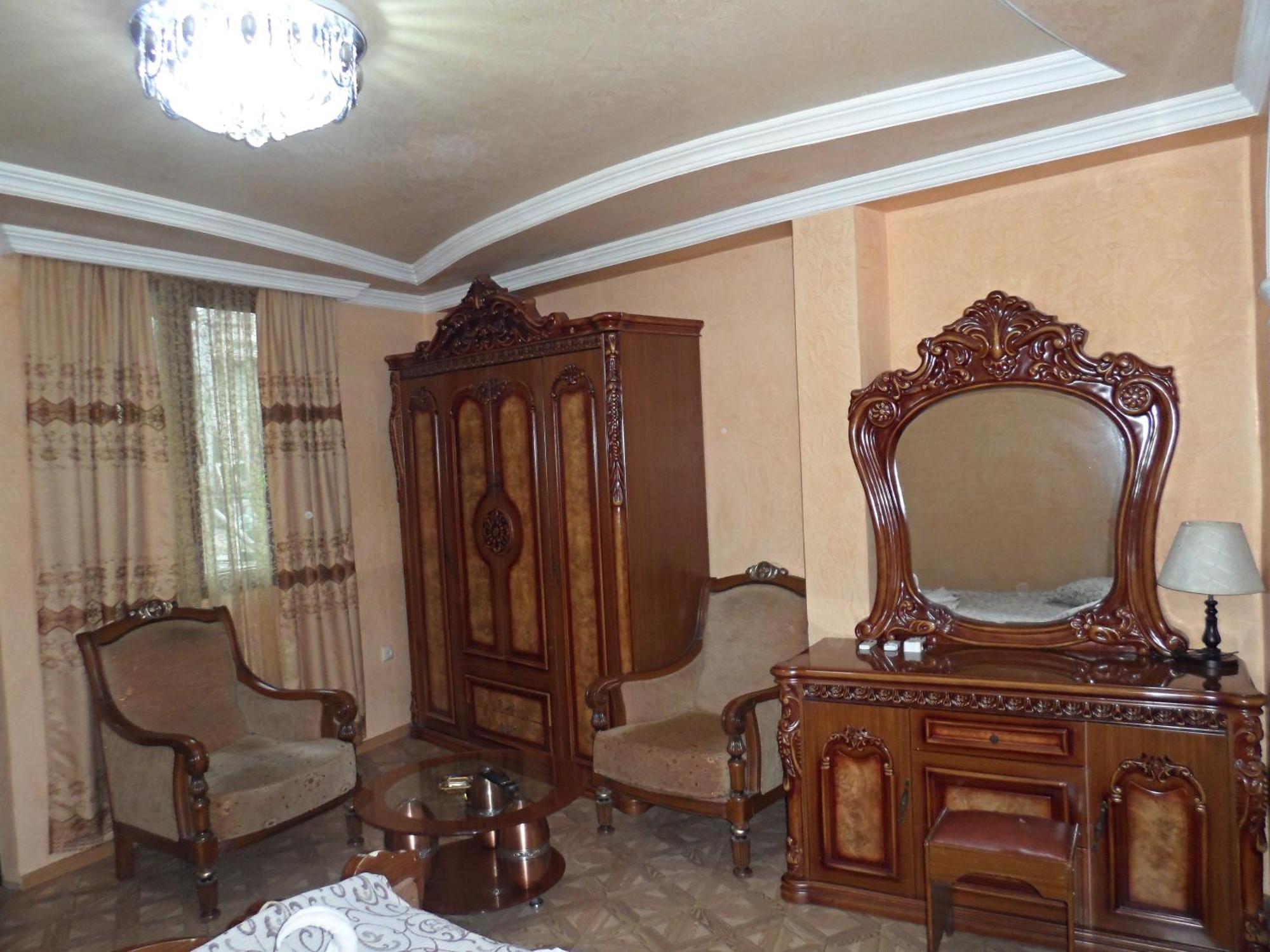Hotel Old Star Batumi Ruang foto